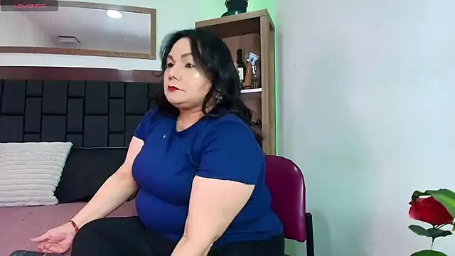 EllenaBoobs  online show from 06-17-26, 03:42