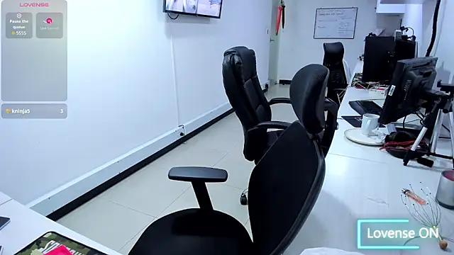 jenn cg online show from 11-08-25, 08:40