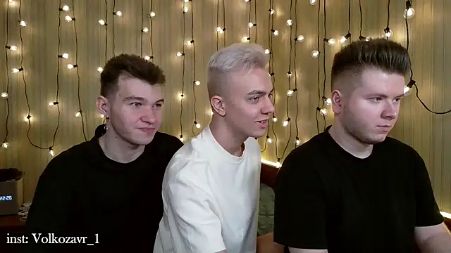 Snapshot of boys_sobolisha chatting on 03-16-25, 07:27 boys sobolisha online show from 03-16-25, 07:27