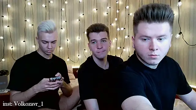 Snapshot of boys_sobolisha chatting on 03-18-25, 07:20 boys sobolisha online show from 03-18-25, 07:20