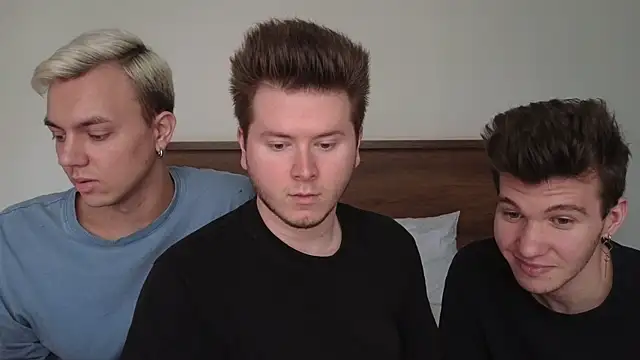 Snapshot of boys_sobolisha chatting on 09-19-25, 01:56 boys sobolisha online show from 09-19-25, 01:56