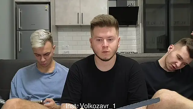 Snapshot of boys_sobolisha chatting on 10-15-25, 08:31 boys sobolisha online show from 10-15-25, 08:31