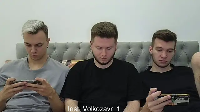 Snapshot of boys_sobolisha chatting on 10-26-25, 02:12 boys sobolisha online show from 10-26-25, 02:12