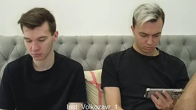 Snapshot of boys_sobolisha chatting on 11-22-25, 01:21 boys sobolisha online show from 11-22-25, 01:21