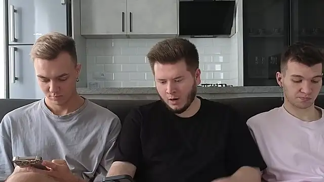 Snapshot of boys_sobolisha chatting on 12-02-25, 08:52 boys sobolisha online show from 12-02-25, 08:52