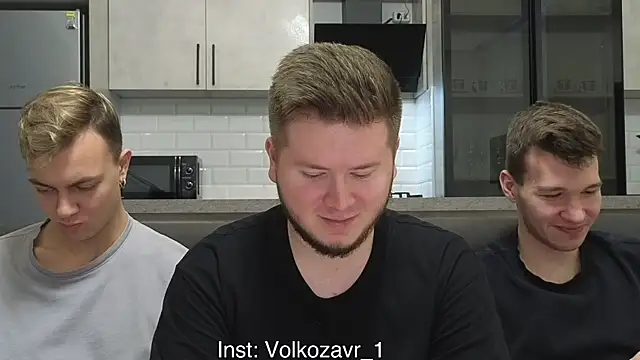 Snapshot of boys_sobolisha chatting on 12-19-25, 09:11 boys sobolisha online show from 12-19-25, 09:11