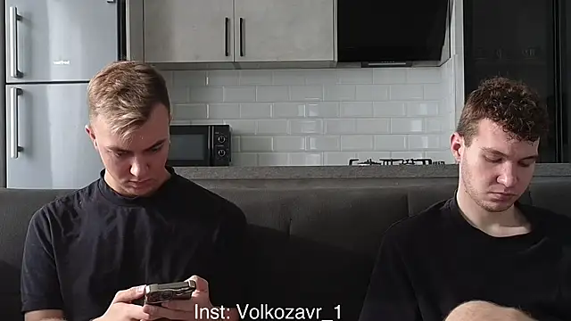 Snapshot of boys_sobolisha chatting on 01-06-26, 09:24 boys sobolisha online show from 01-06-26, 09:24