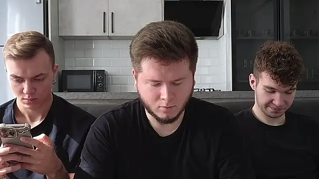 Snapshot of boys_sobolisha chatting on 02-18-26, 09:16 boys sobolisha online show from 02-18-26, 09:16