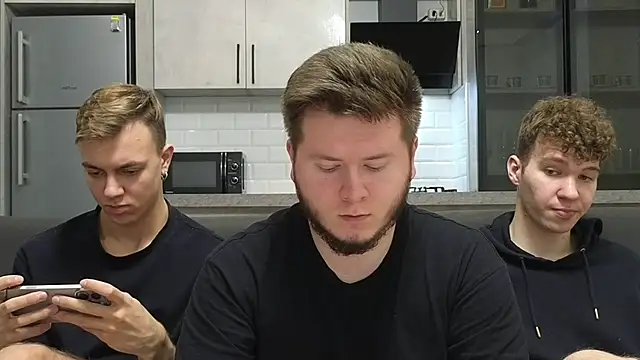 Snapshot of boys_sobolisha chatting on 02-18-26, 09:22 boys sobolisha online show from 02-18-26, 09:22