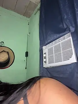 Snapshot of Mr_brian03 chatting on 02-25-26, 05:17 Mr brian03 online show from 02-25-26, 05:17