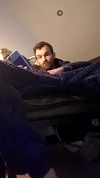 Snapshot of LKC94 chatting on 10-12-25, 04:55 LKC94 online show from 10-12-25, 04:55