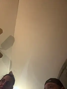 Snapshot of tttttyta chatting on 03-22-25, 01:32 tttttyta online show from 03-22-25, 01:32