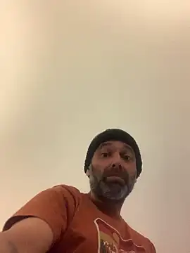 Snapshot of tttttyta chatting on 02-16-26, 01:02 tttttyta online show from 02-16-26, 01:02