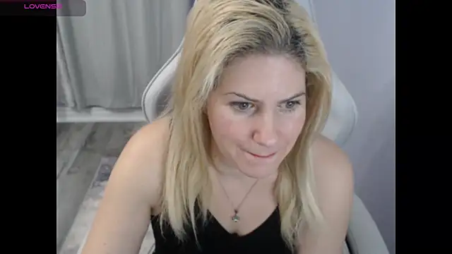 BellaStar84 online show from 10-26-25, 08:31