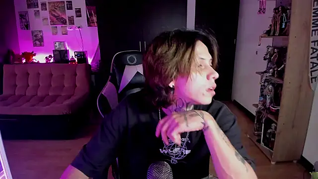 xIce Boy online show from 05-17-26, 10:17