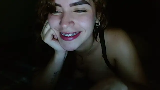 Snapshot of bran_lindi chatting on 10-19-25, 10:54 bran lindi online show from 10-19-25, 10:54