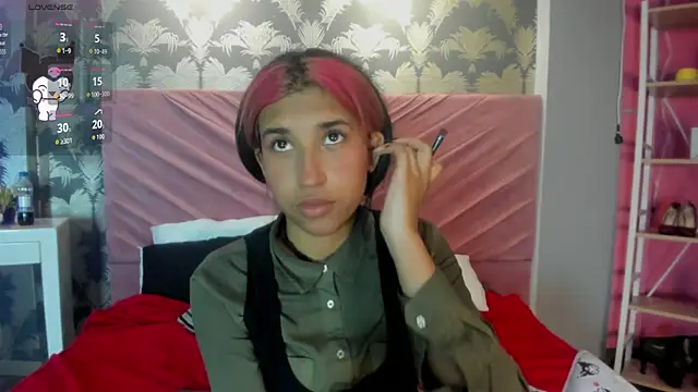 Karin Ks online show from 01-07-26, 03:20