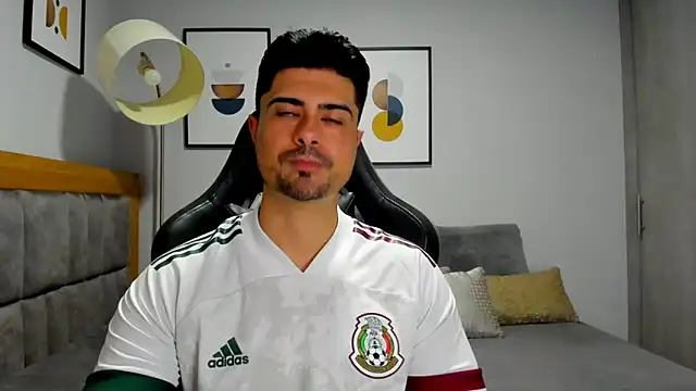 Dante Storm online show from 11-25-25, 04:23