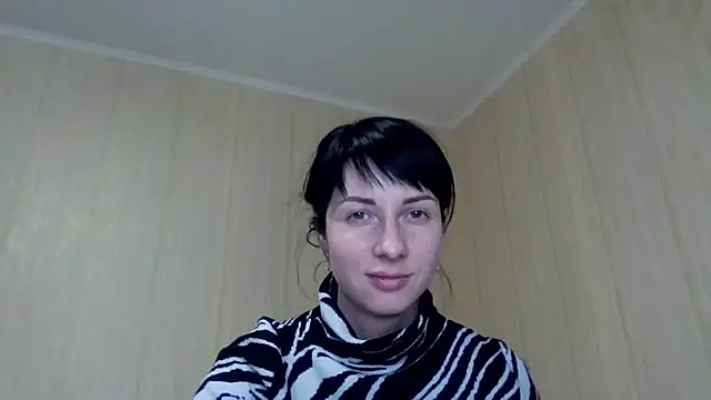 Snapshot of _Black-Panther_ chatting on 10-27-25, 11:36 Black-Panther online show from 10-27-25, 11:36