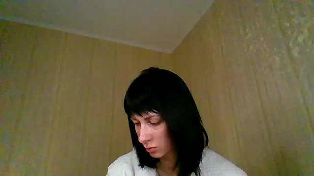 Snapshot of _Black-Panther_ chatting on 11-14-25, 03:00 Black-Panther online show from 11-14-25, 03:00