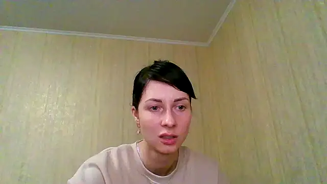 Snapshot of _Black-Panther_ chatting on 11-26-25, 10:49 Black-Panther online show from 11-26-25, 10:49