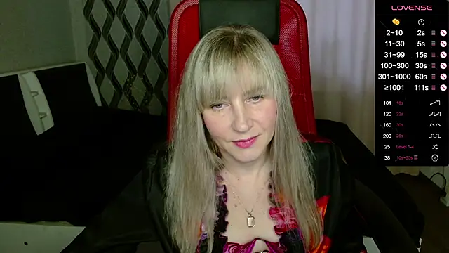 Snapshot of ganet469 chatting on 10-05-25, 02:04 ganet469 online show from 10-05-25, 02:04