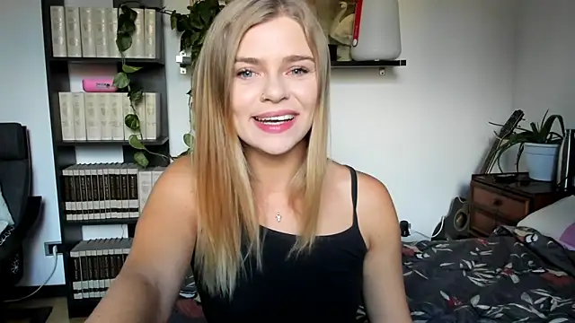 HaleyReedme online show from 09-23-25, 07:11