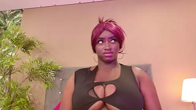 Snapshot of BetsyBennet_ chatting on 11-27-25, 09:28 BetsyBennet online show from 11-27-25, 09:28