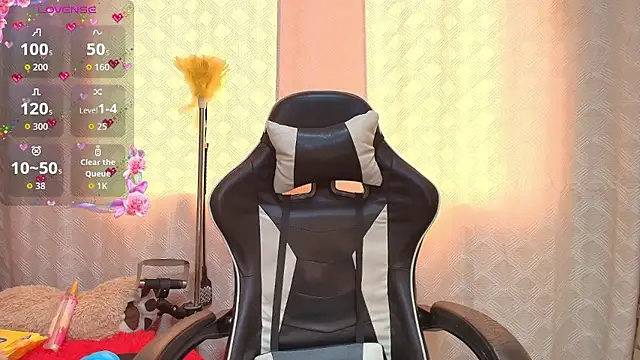 Snapshot of nataliaesmith_24 chatting on 01-10-26, 07:37 nataliaesmith 24 online show from 01-10-26, 07:37