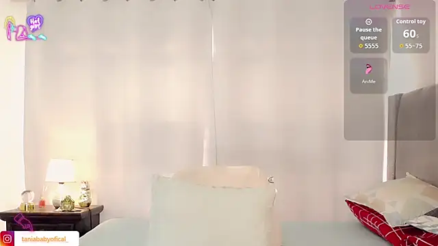 Snapshot of taniababy chatting on 03-05-26, 01:29 taniababy online show from 03-05-26, 01:29