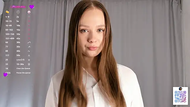 Snapshot of LoisCubitt chatting on 03-20-25, 04:07 LoisCubitt online show from 03-20-25, 04:07