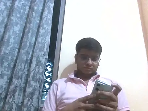 Snapshot of sutfvkii chatting on 10-04-25, 05:33 sutfvkii online show from 10-04-25, 05:33