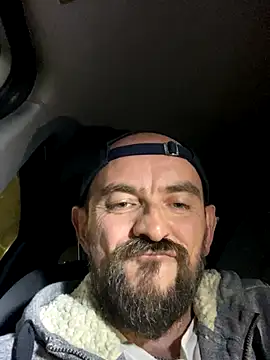 Snapshot of Rimmingtop chatting on 10-28-25, 09:28 Rimmingtop online show from 10-28-25, 09:28