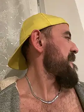 Snapshot of Rimmingtop chatting on 11-24-25, 08:41 Rimmingtop online show from 11-24-25, 08:41