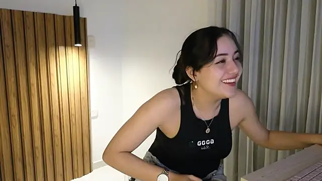 Snapshot of Isa_1207 chatting on 09-30-25, 12:37 Isa 1207 online show from 09-30-25, 12:37