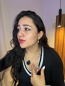 Snapshot of Isa_1207 chatting on 02-15-26, 02:08 Isa 1207 online show from 02-15-26, 02:08