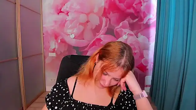 AngelinaLow online show from 05-26-26, 11:28