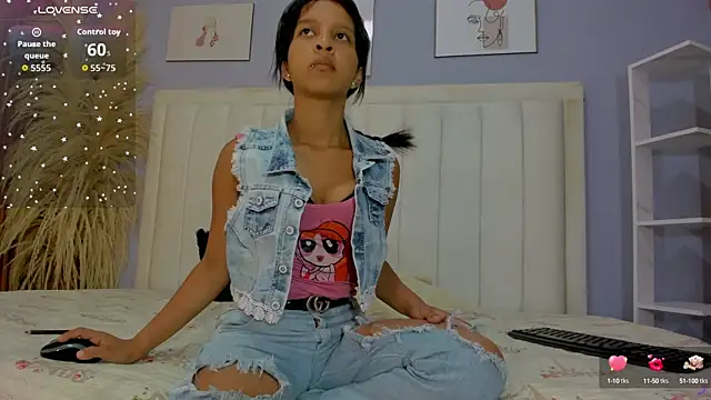 Snapshot of tianna_princess chatting on 10-07-25, 12:02 tianna princess online show from 10-07-25, 12:02