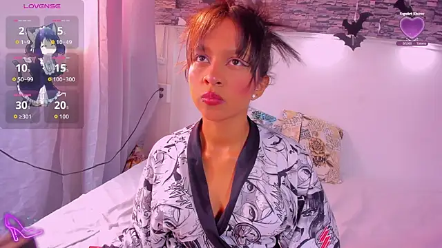 Snapshot of tianna_princess chatting on 10-18-25, 12:50 tianna princess online show from 10-18-25, 12:50