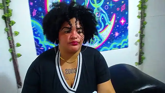 Snapshot of latina_bigboos25 chatting on 01-10-26, 01:29 latina bigboos25 online show from 01-10-26, 01:29