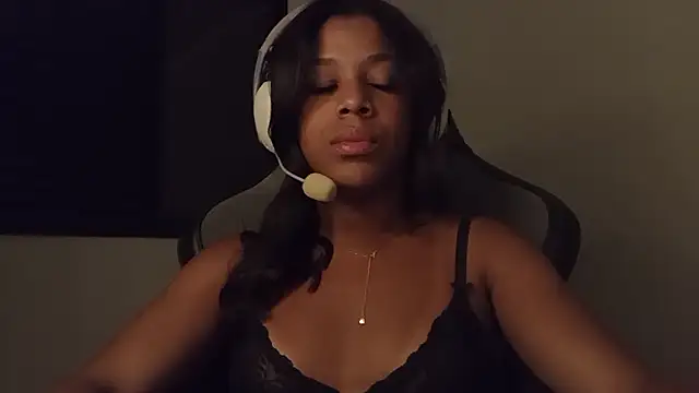 cammydebora online show from 10-08-25, 12:08