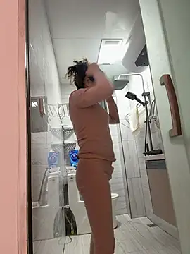 aa520uv online show from 02-10-26, 01:59