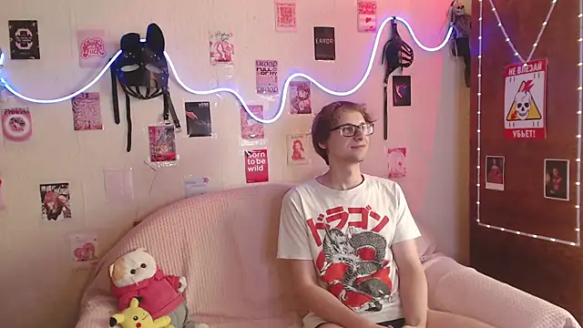 Snapshot of Your_Horny_Friends chatting on 09-11-25, 01:55 Your Horny Friends online show from 09-11-25, 01:55