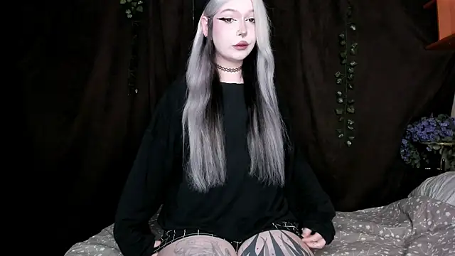 amelia mays xx online show from 11-25-25, 01:00