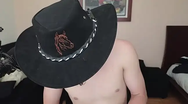 lukeboyce33 online show from 03-18-25, 08:26