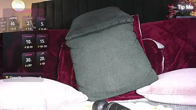 ailyn maury online show from 10-29-25, 03:09