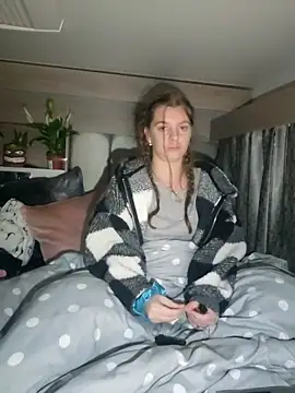 Snapshot of Amesthyst_destiny chatting on 11-21-25, 02:21 Amesthyst destiny online show from 11-21-25, 02:21