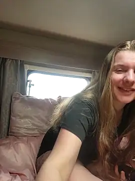 Snapshot of Amesthyst_destiny chatting on 02-22-26, 02:48 Amesthyst destiny online show from 02-22-26, 02:48