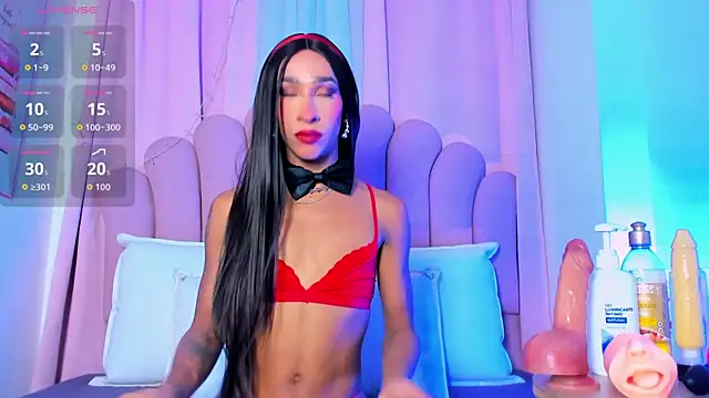 Snapshot of NicoleMadrird chatting on 02-10-26, 02:32 NicoleMadrird online show from 02-10-26, 02:32