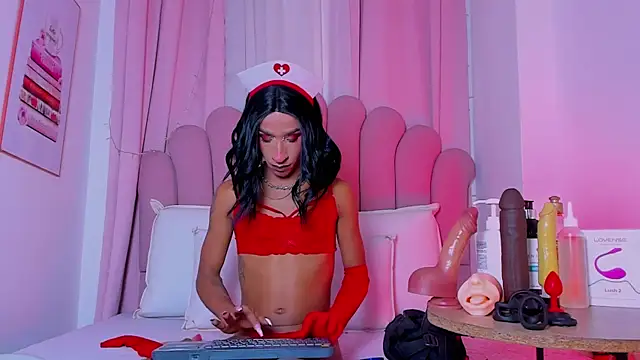 Snapshot of NicoleMadrird chatting on 02-27-26, 05:24 NicoleMadrird online show from 02-27-26, 05:24